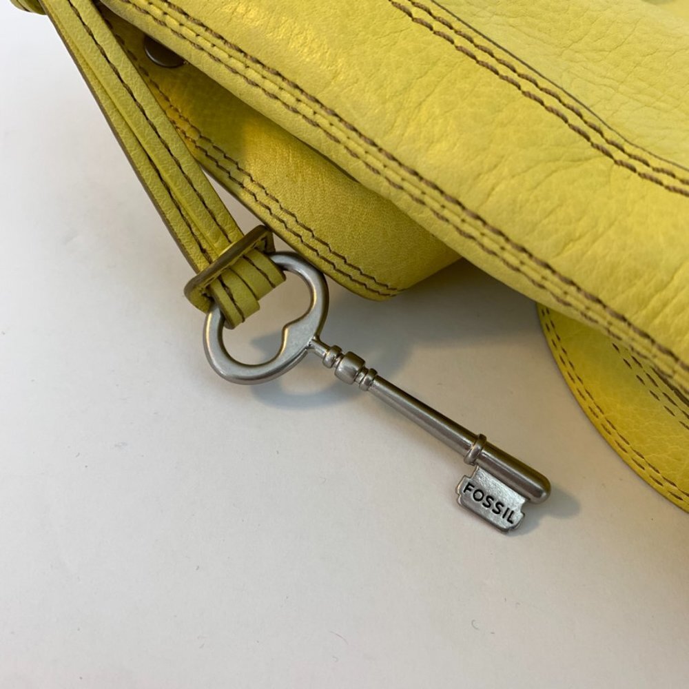 Fossil Leather Citrus Marlow Crossbody Bag - Picture 7 of 10